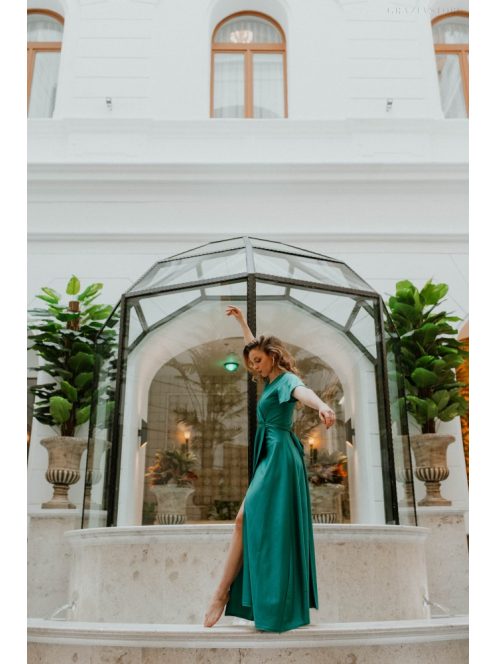 Zelené maxi šaty s preloženým dekoltom