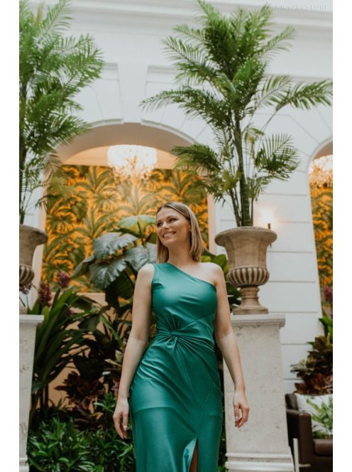 Zelené šaty s uzlíkovým detailom, obtiahnuté