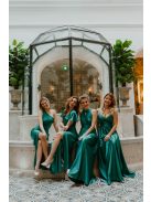 Zelené maxi šaty s predným výstrihom. 