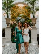 Krátke šaty s preloženým dekoltom