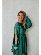 Krátke šaty s preloženým dekoltom