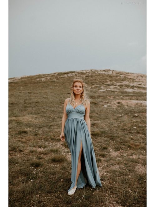 Sivomodré šaty s V výstrihom