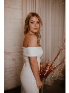 Šaty vo farbe ecru so srdiečkovým výstrihom