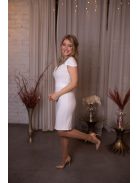 Priliehavé biele mini šaty