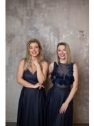 Tmavomodré maxi šaty s koženým efektom a tenkými krížovými ramienkami na chrbte