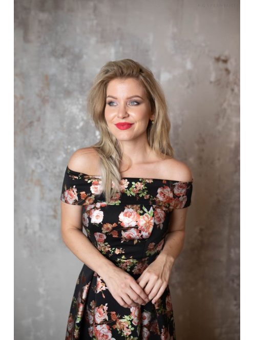 Maxi šaty s kvetinovou potlačou