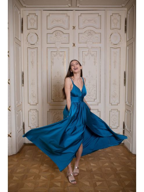 Maxi šaty s výstrihom do V - petrolejovo modrá