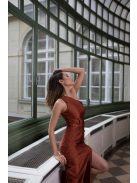 Úzky štýl s uzlíkovým detailom - hrdzavohnedá