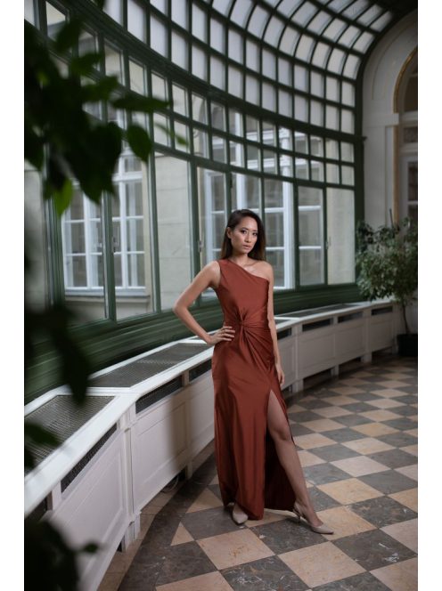 Úzky štýl s uzlíkovým detailom - hrdzavohnedá