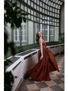 Maxi šaty s výstrihom do V - hrdzavohnedé