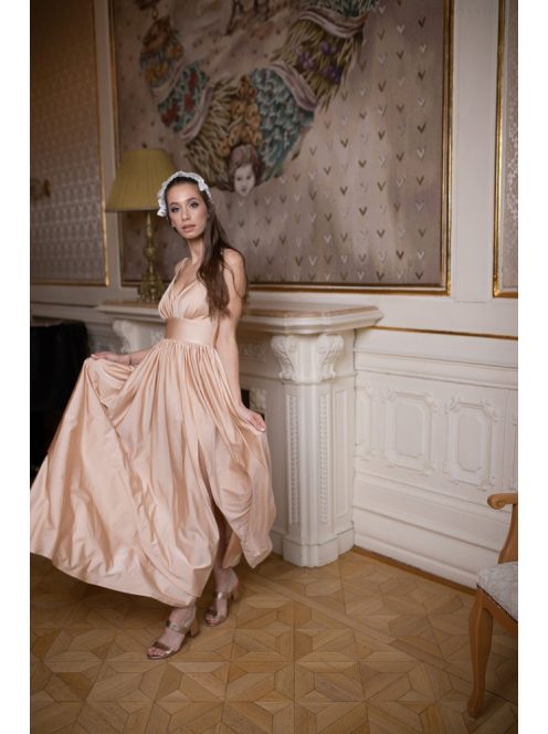 Maxi šaty s výstrihom do V - šampanské