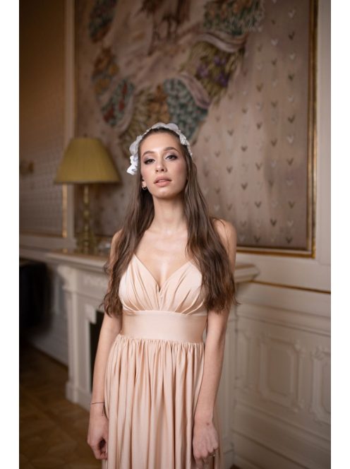 Maxi šaty s výstrihom do V - šampanské