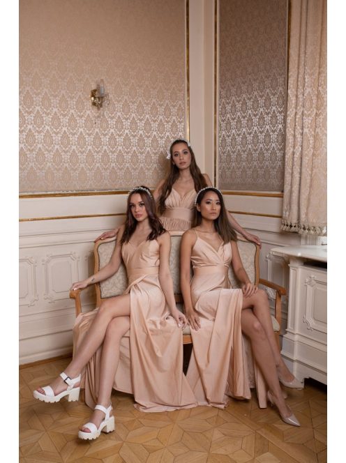 Šaty bez chrbta - šampanské