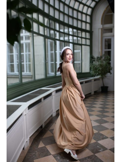 Maxi šaty s výstrihom do V  - zlatá