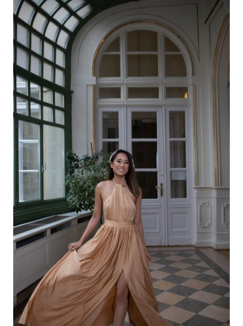 Maxi so zatočením vpredu - zlatá