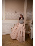 Vpredu uzavreté flitrované šaty , bez chrbtovej časti - šampanské