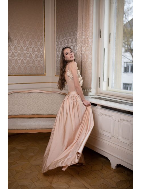 Maxi šaty - šampanské