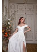 Maxi šaty s výstrihom v tvare srdca - biela