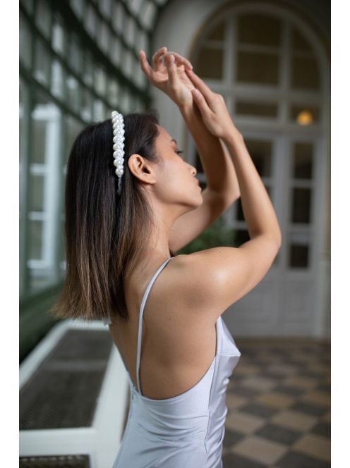Na boku nariasené, bodycon  maxi šaty - strieborné