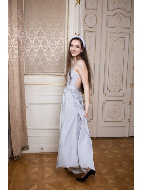 Bezchrbtové maxi šaty - strieborné