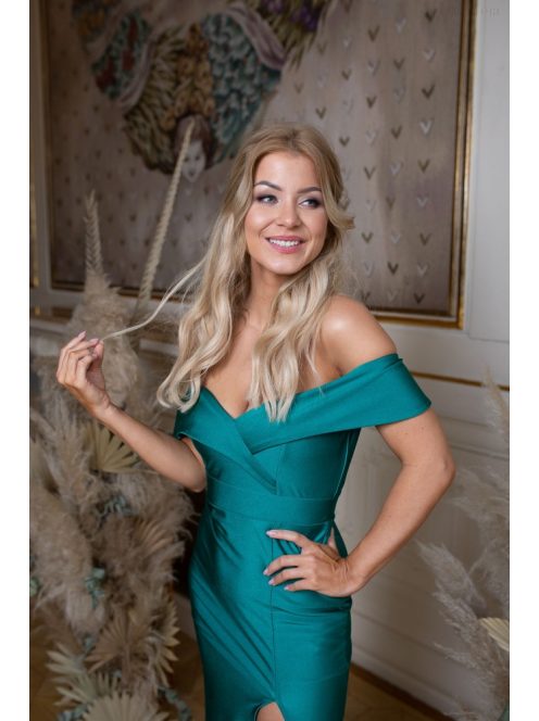 Obtiahnuté maxi šaty so srdiečkovým výstrihom - zelená 