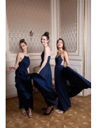  Tmavomodré maxi šaty bez chrbtovej časti