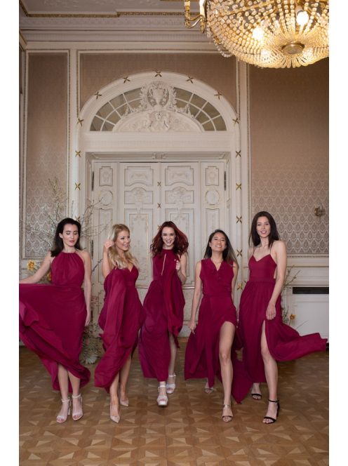 Mušelínové šaty bez chrbtovej časti - bordová