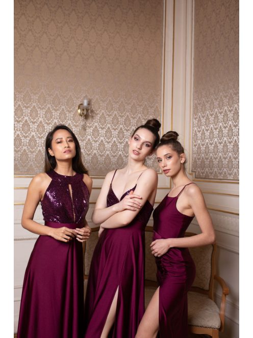 Šaty so stiahnutým pásom - bordová 