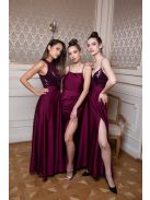 Šaty so stiahnutým pásom - bordová 