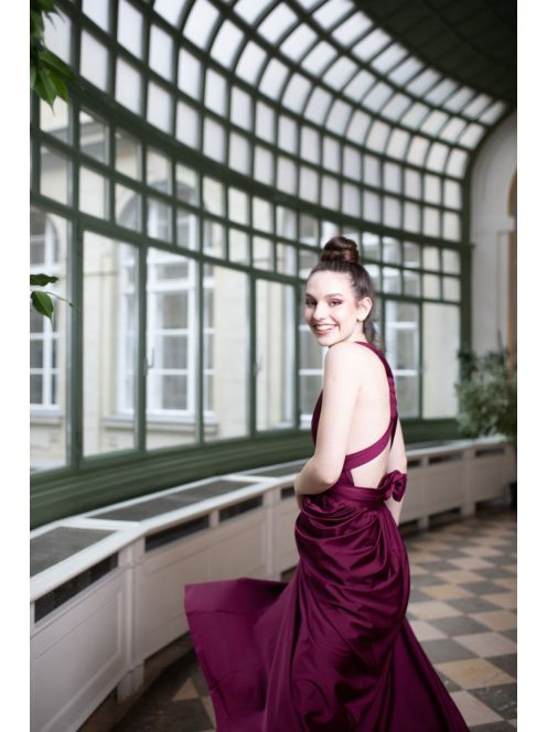 Maxi šaty s viacerými spôsobmi viazania - bordová