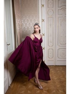 Maxi šaty s výstrihom do V - bordová