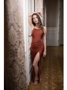 Šaty so stiahnutým pásom - hrdzavohnedá