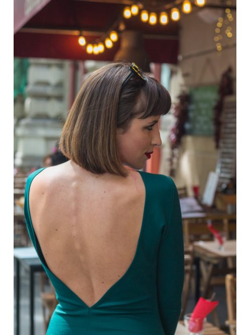 Úzke midi šaty vzadu strihané do tvaru V - zelené