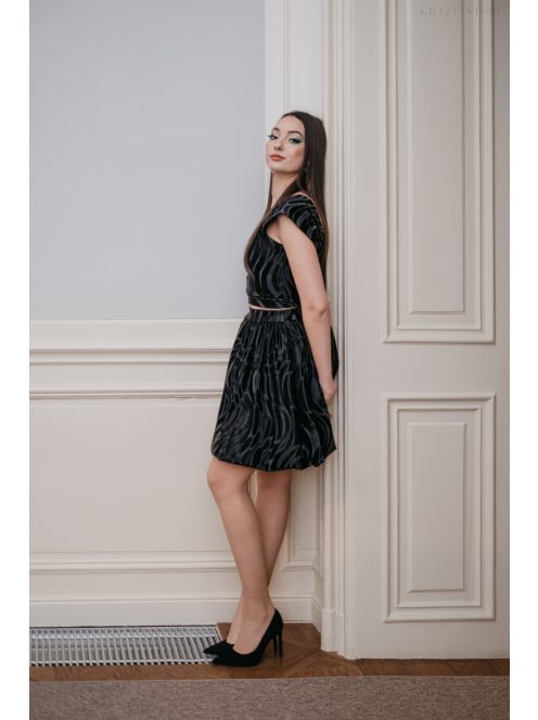 Wavy sukňa - čierna