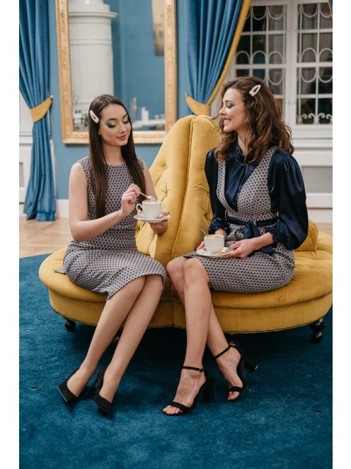 Dressy - Modro-sivé vzorované úzke šaty