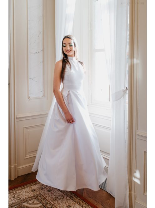 Hackly - biele maxi šaty,  bez rukávov s čipkovaným chrbtom