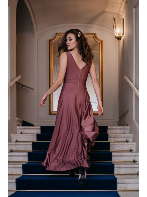 Gracious – staroružové maxi šaty, s prekladaným a rebrovaným dekoltom