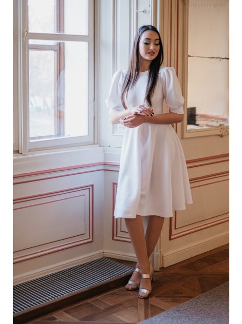 Well Groomed - biele mini šaty s nadýchanými rukávmi