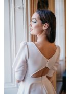 Well Groomed - biele mini šaty s nadýchanými rukávmi