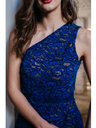 Eve – tmavomodré jednostranné čipkované maxi šaty