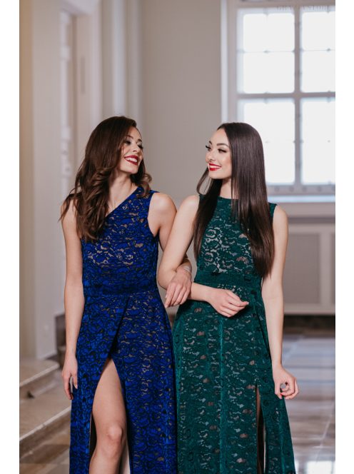 Eve – tmavomodré jednostranné čipkované maxi šaty