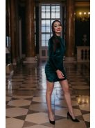 Kyla – zelené velúrové mini šaty s otvoreným chrbtom