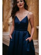 Classy – tmavomodré maxi šaty s V-výstrihom