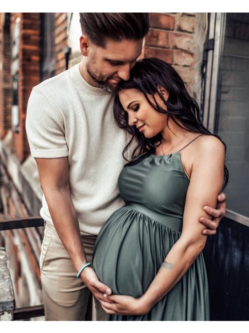 Vpredu-vzadu uzavreté bezrukávové maxi šaty - army