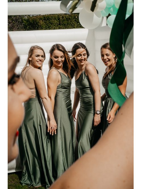 Vpredu-vzadu uzavreté bezrukávové maxi šaty - army