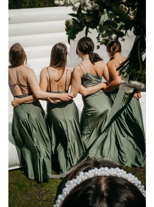 Vpredu-vzadu uzavreté bezrukávové maxi šaty - army