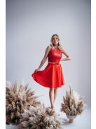 Melinda top - trblietavý, bezrukávový  crop top v červenej farbe.