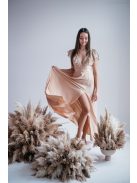 Anastázia – maxi šaty vo farbe šampanské s volánovými rukávmi