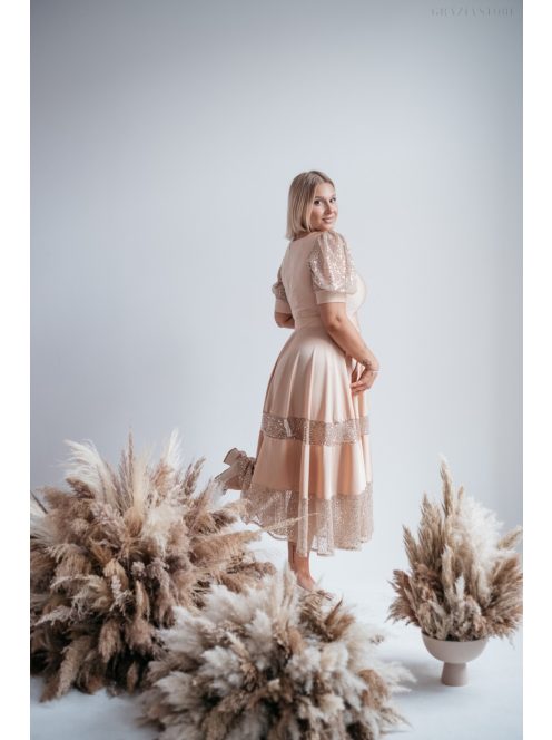 Kitti - midi šaty vo farbe šampanského s naberanými rukávmi