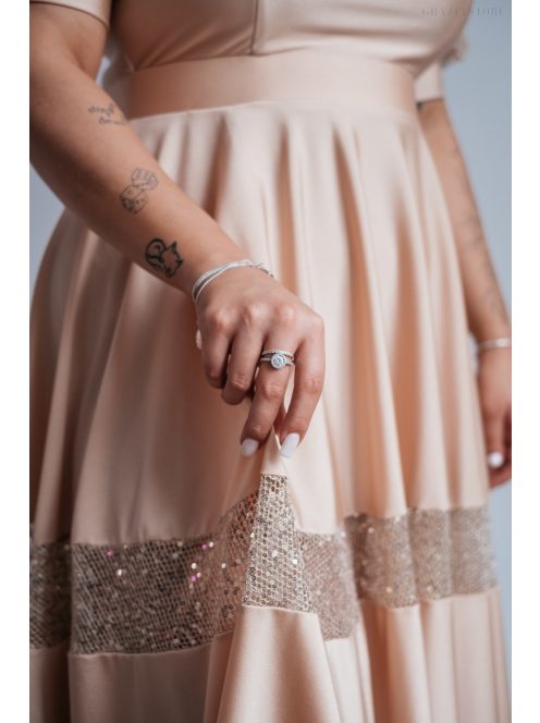 Kitti - midi šaty vo farbe šampanského s naberanými rukávmi